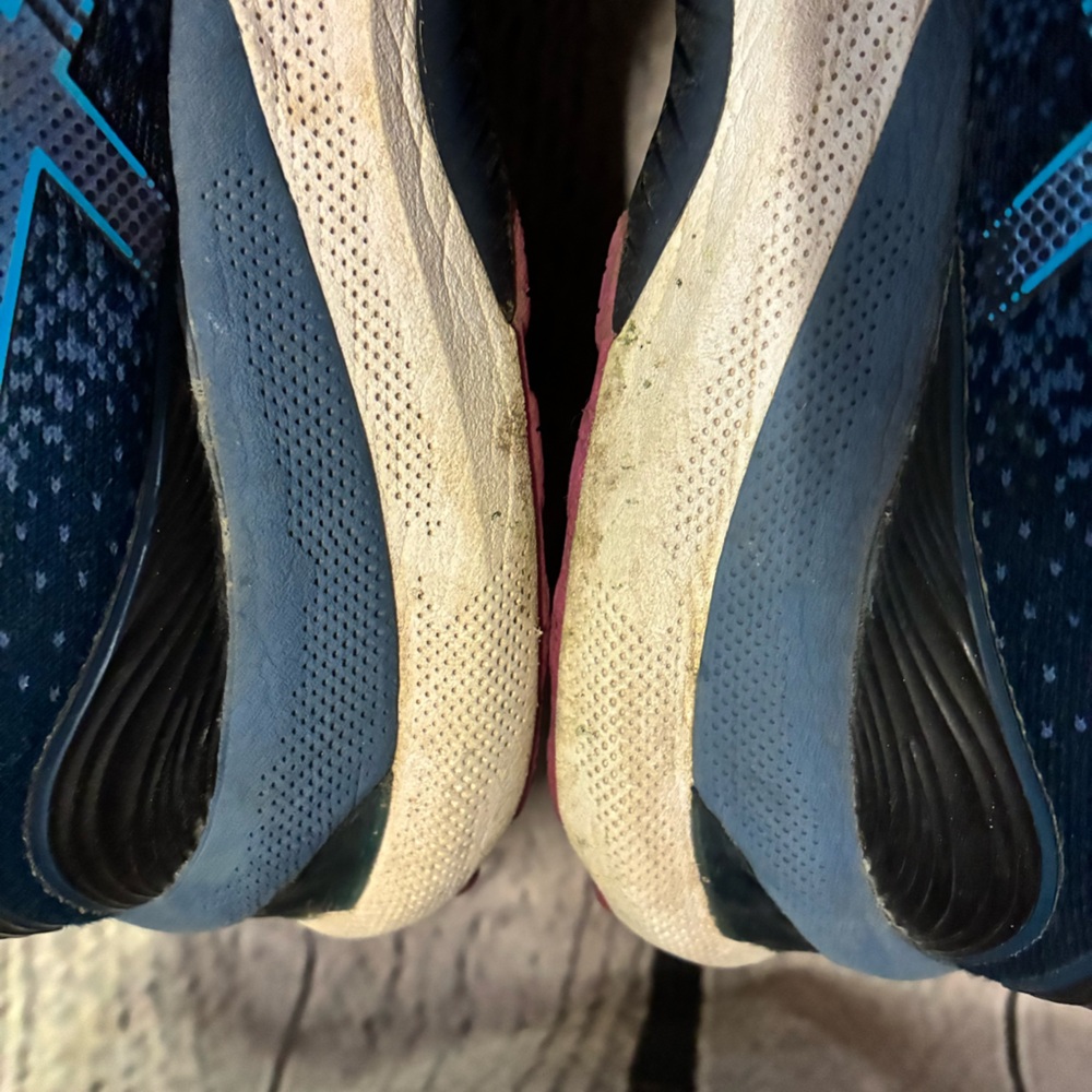 Asics Women's Gel Nimbus 23 'Grand Shark / Digital‎ Aqua' 1012A885 Shoes Sz7 GUC - Picture 7 of 10